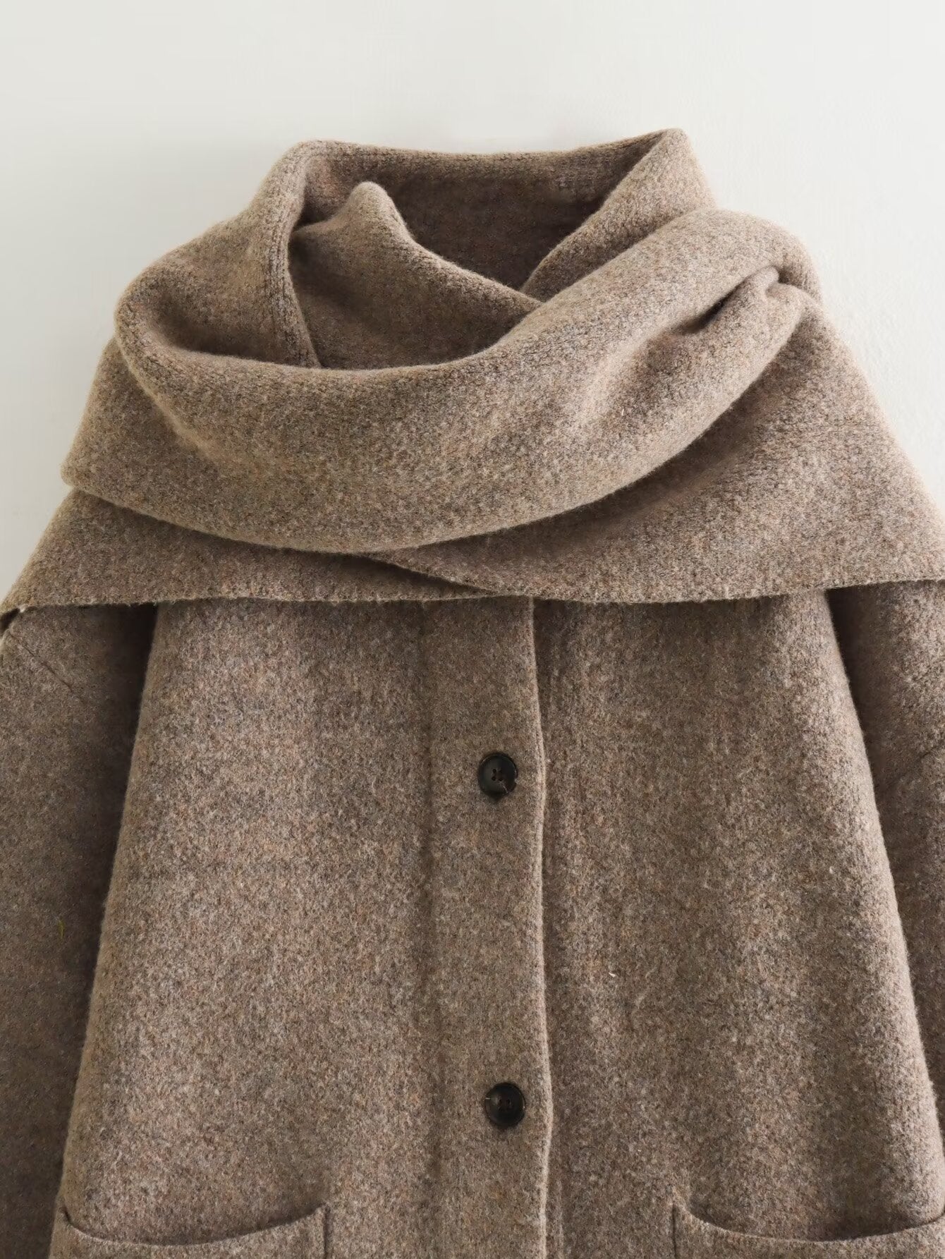 New Women's Autumn Warm Scarf Short Knitted Overcoat Jacket